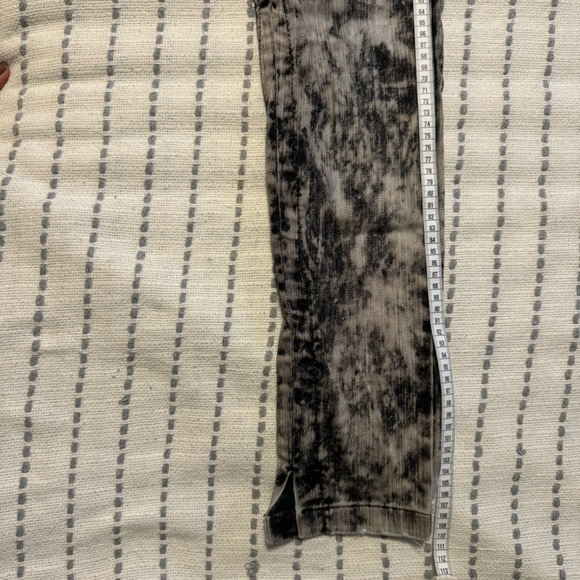 ANIMALE Brazil Acid Wash Jeans - Picture 7 of 7